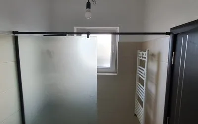 Amenajari interioare cu sticla - Popesti Leordeni / Ilfov