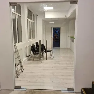 Amenajari interioare cu sticla - Popesti Leordeni / Ilfov