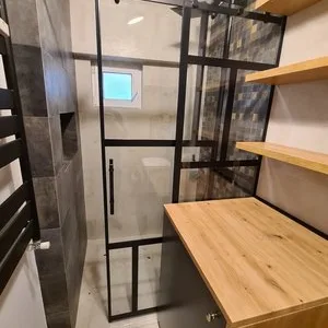 Amenajari interioare cu sticla - Popesti Leordeni / Ilfov