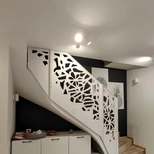 Firma de instalare de garduri si porti