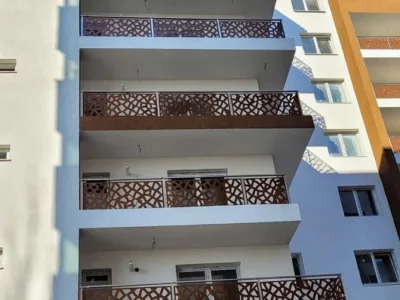 Firma de instalare de garduri si porti