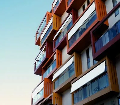 Comercializare si automatizari usi de garaj si usi industriale - Oradea