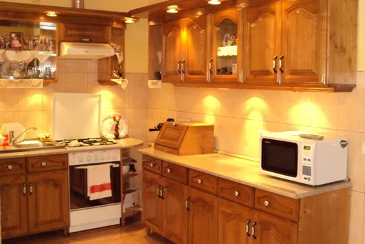 Usi - ferestre si mobila din lemn - Oradea