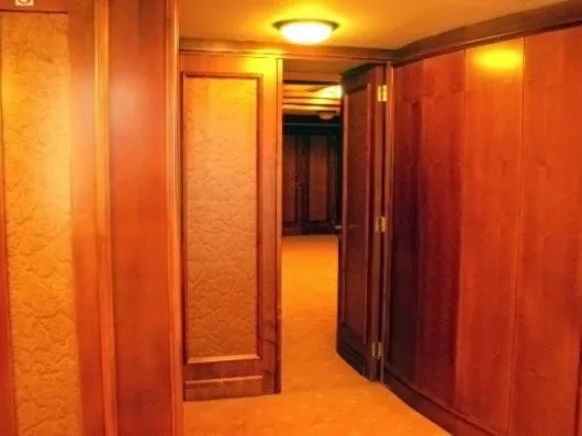 Amenajari speciale cu lemn si tapiterii - Bucuresti