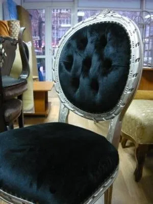 Amenajari speciale cu lemn si tapiterii - Bucuresti