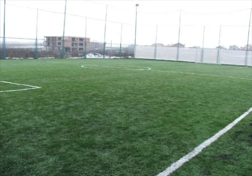 Oradea - Terenuri sportive - parcuri de copii - gazon artificial