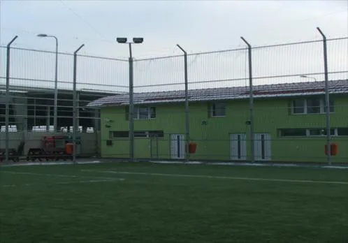 Oradea - Terenuri sportive - parcuri de copii - gazon artificial