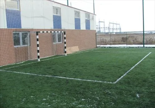Oradea - Terenuri sportive - parcuri de copii - gazon artificial