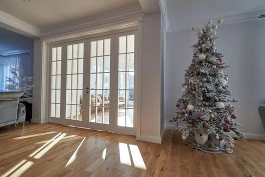 Usi si scari din lemn masiv realizate la comanda - Margineni / Bacau