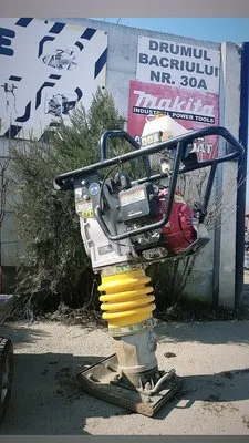 Inchirieri scule profesionale constructii,schele mobile ,reparatii motoare - Chiajna / Ilfov