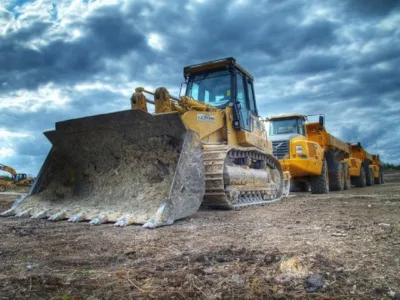 Produce - comercializeaza si inchiriaza echipamente pentru constructii - Galati