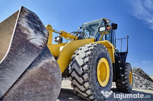 Inchirieri si reparatii excavatoare - Petresti / Ilfov