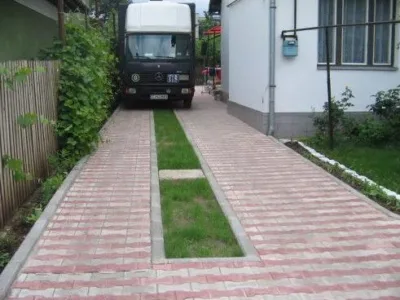 Cluj -Napoca - Pavaje - placi - dale si borduri