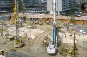 Inchirieri si vanzari echipamente constructii - Bucuresti