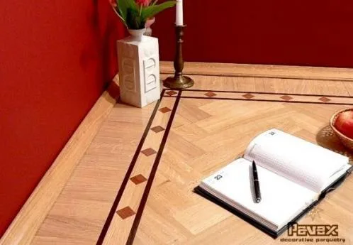 Parchet decorativ cu intarsie - Sebes / Alba