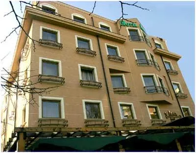 Comercializare si reparatii tamplarie PVC - Bucuresti si Ilfov