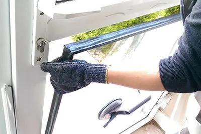 Consolidari - reabilitari si renovari locuinte - Bucuresti