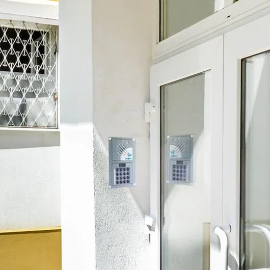 Montaj - reparatii interfoane Bucuresti