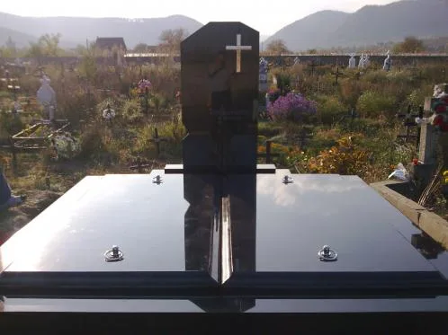 Prelucrare - slefuire si montare marmura si granit - Bacau