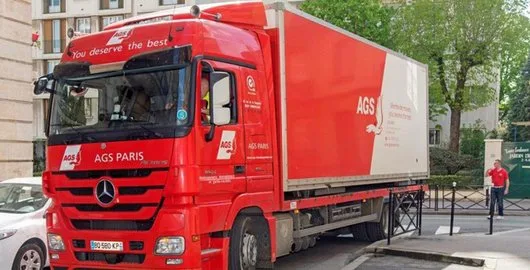 Transport si mutari locale si internationale