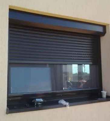 Decoratiuni exterioare si interioare