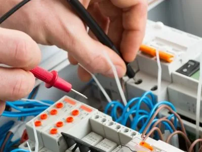 Instalatii electrice si automatizari