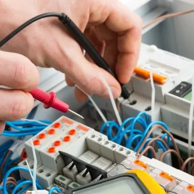 Instalatii electrice si automatizari