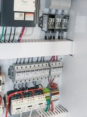 Instalatii electrice si automatizari