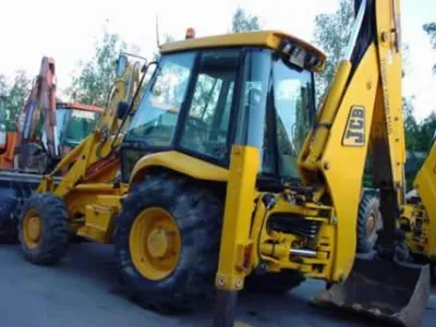 Inchiriere utilaje de constructii cu personal de deservire - Ramnicu Valcea