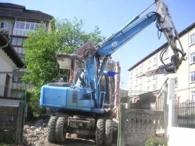 Inchiriere utilaje de constructii cu personal de deservire - Ramnicu Valcea