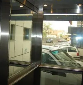 Servicii de intretinere si reparatii lifturi