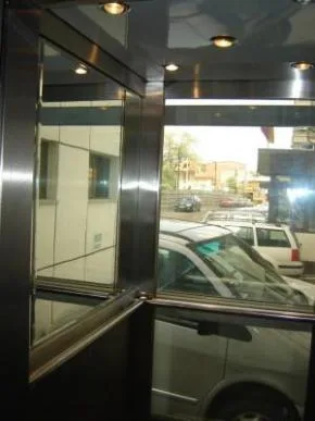 Servicii de intretinere si reparatii lifturi