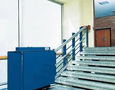 Servicii de intretinere si reparatii lifturi