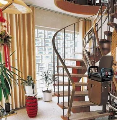 Servicii de intretinere si reparatii lifturi