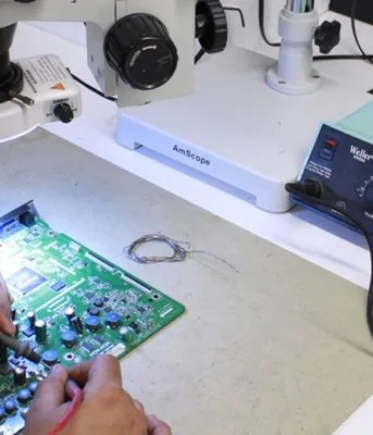 Reparatii Tv LCD/LED - laptop Bucuresti