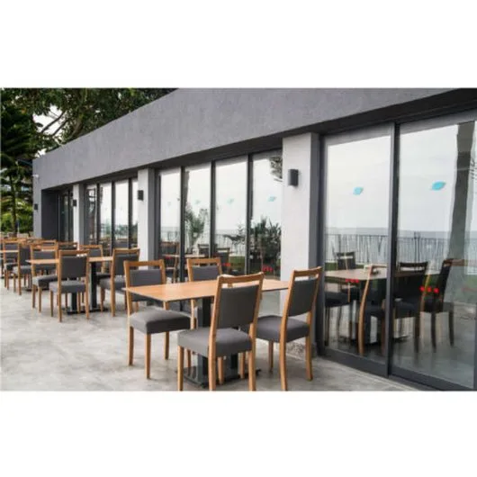 Feronerie pentru constructii din sticla, - Manastirea / Dambovita