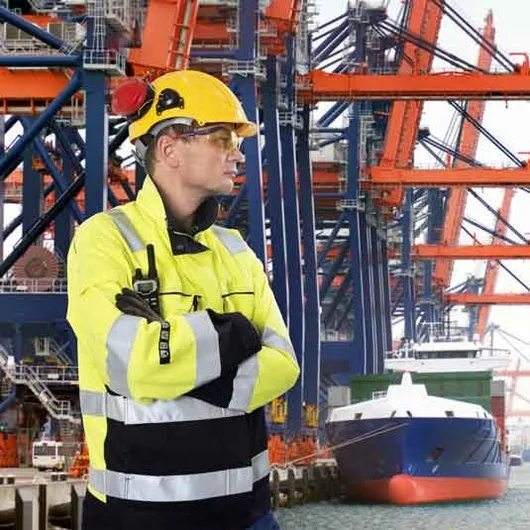 Transport maritim containerizat intern si international de marfa - Constanta