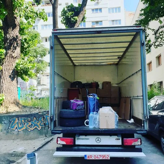 Preluare si livrare marfuri de tip palet - Stefanesti / Arges