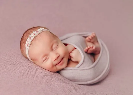 Fotograf nou nascuti - bebelusi - copii si familie