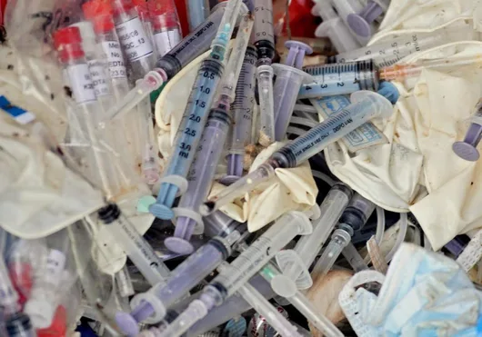 Colectare - transport si incinerare ecologica a deseurilor - Magurele / Ilfov