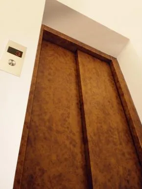 Bucuresti - Instalare - modernizare si service ascensoare