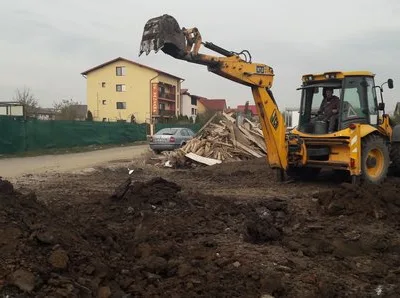 Transport - montaj stalpi si transformatoare - excavatii - demolari - Cliceni / Ilfov