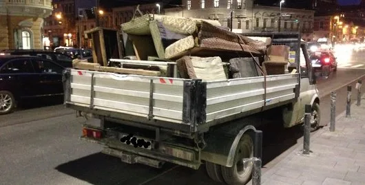 Transport mobila - materiale de constructie - moloz