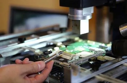 Service profesional pentru orice model de laptop Bucuresti