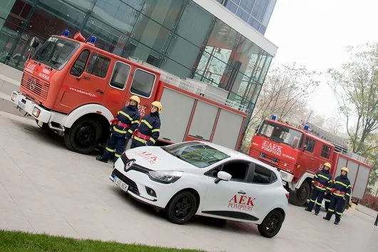 Servicii de securitate