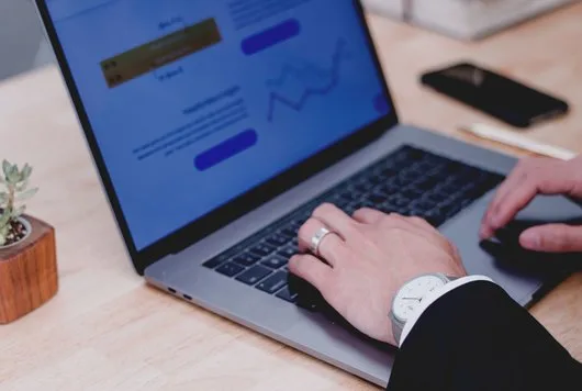 Avocat Solomon Adina