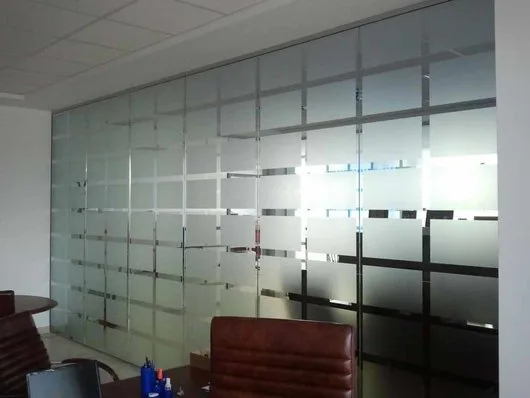 Printuri - colantari - montaj tapet Bucuresti