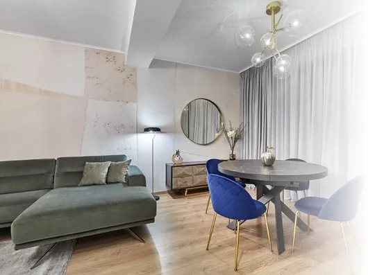 Magazin jaluzele si perdele - montaj tapet