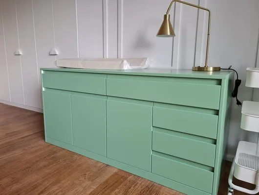 Mobilier la comanda