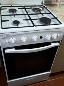 Reparatii aragaze Bucuresti